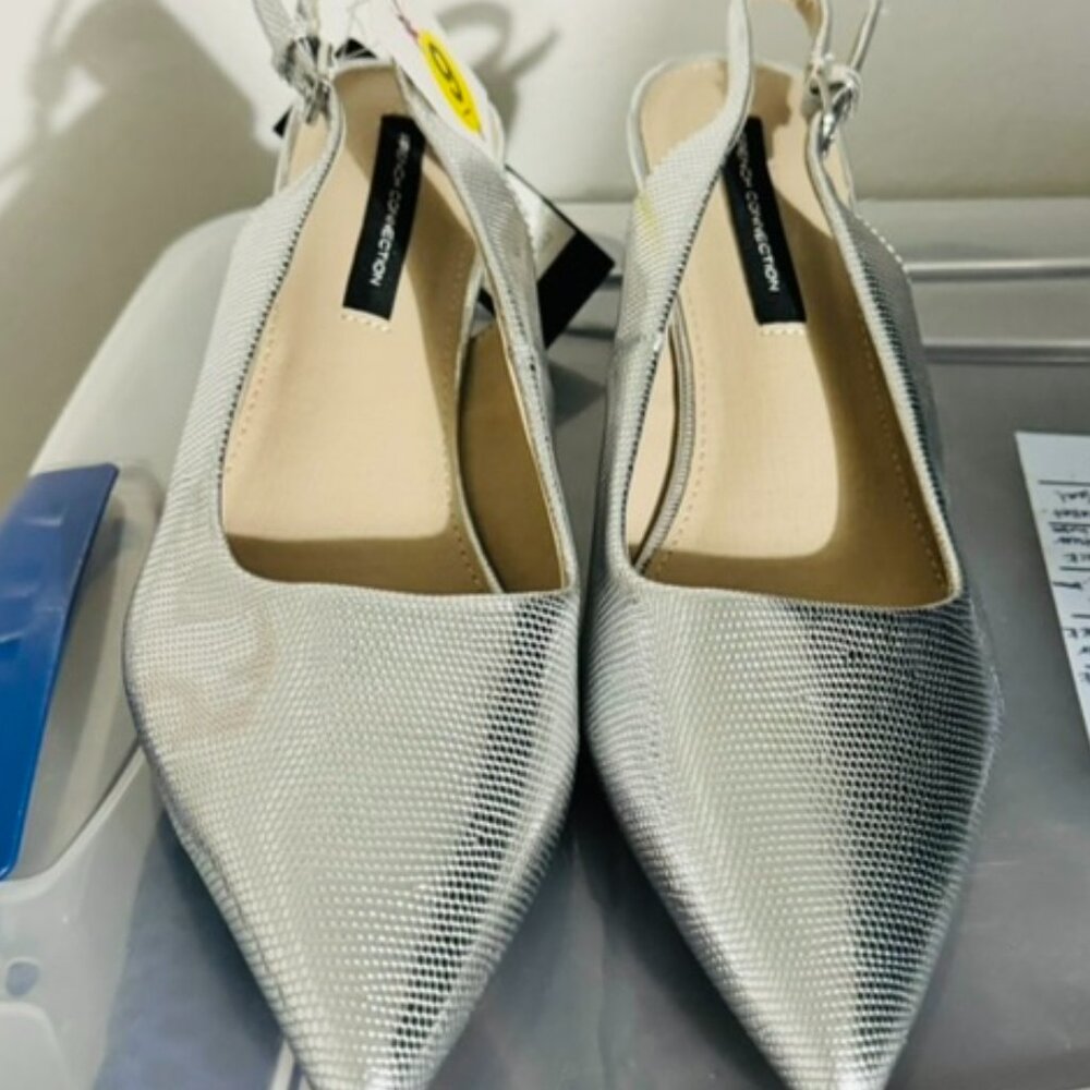 French Collection silver pumps, Size 9